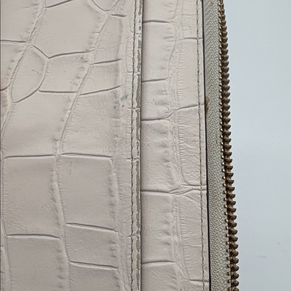 Coach Ivory Croc Zip Around Wallet BLEMISH - Picture 7 of 7